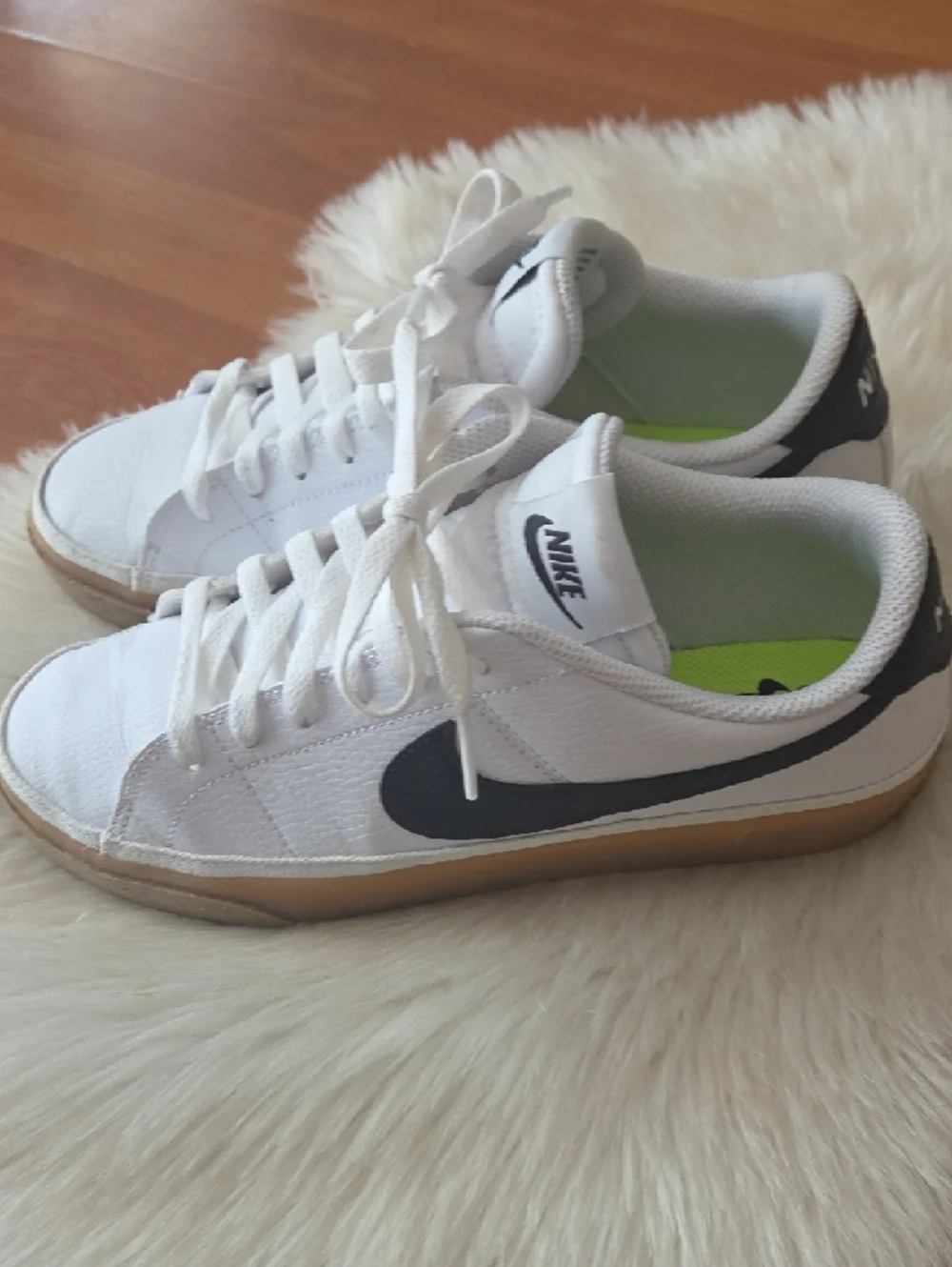Nike Womens Court Legacy Nature White Sneakers Anthracite Gum 8.5M